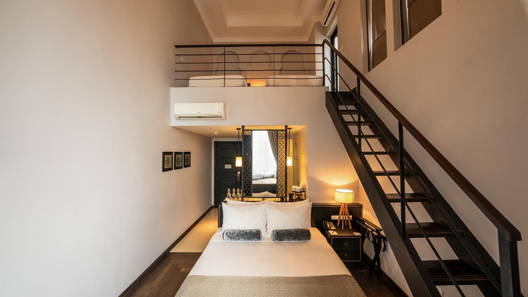 Sarai And Wander Hotel Siem Reap Bagian luar foto