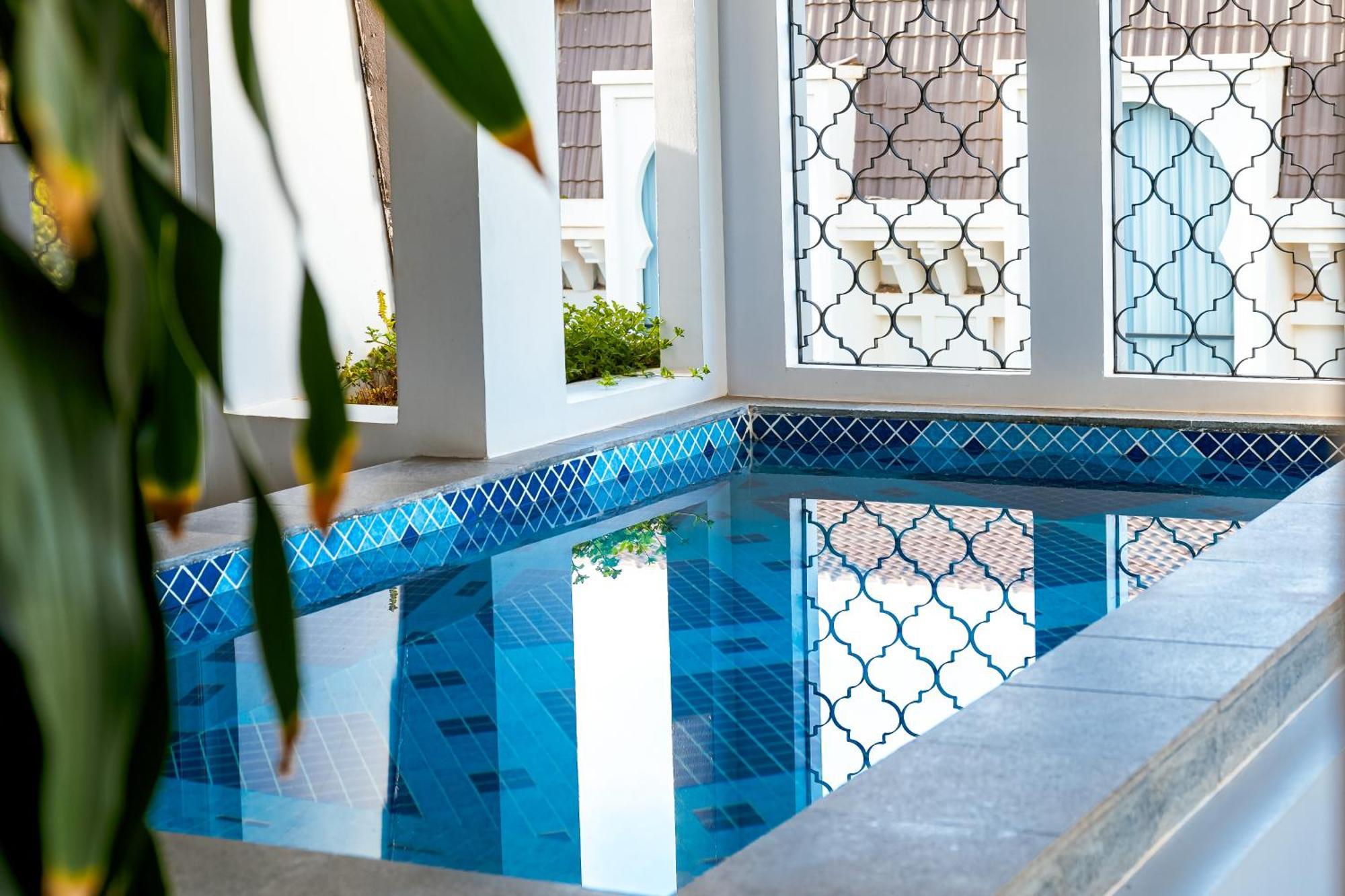 Sarai And Wander Hotel Siem Reap Bagian luar foto