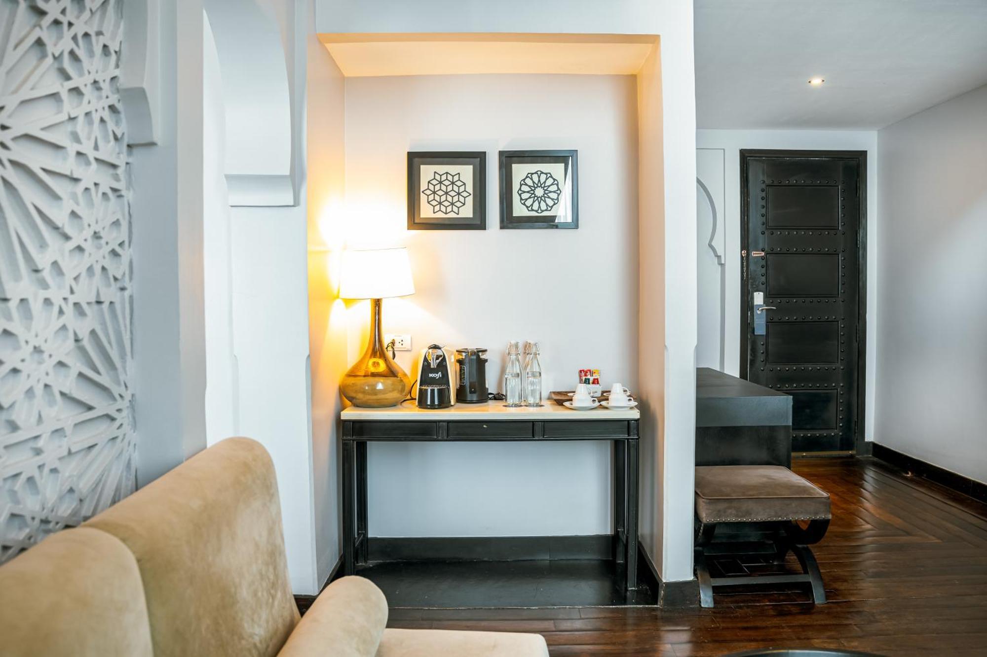 Sarai And Wander Hotel Siem Reap Bagian luar foto