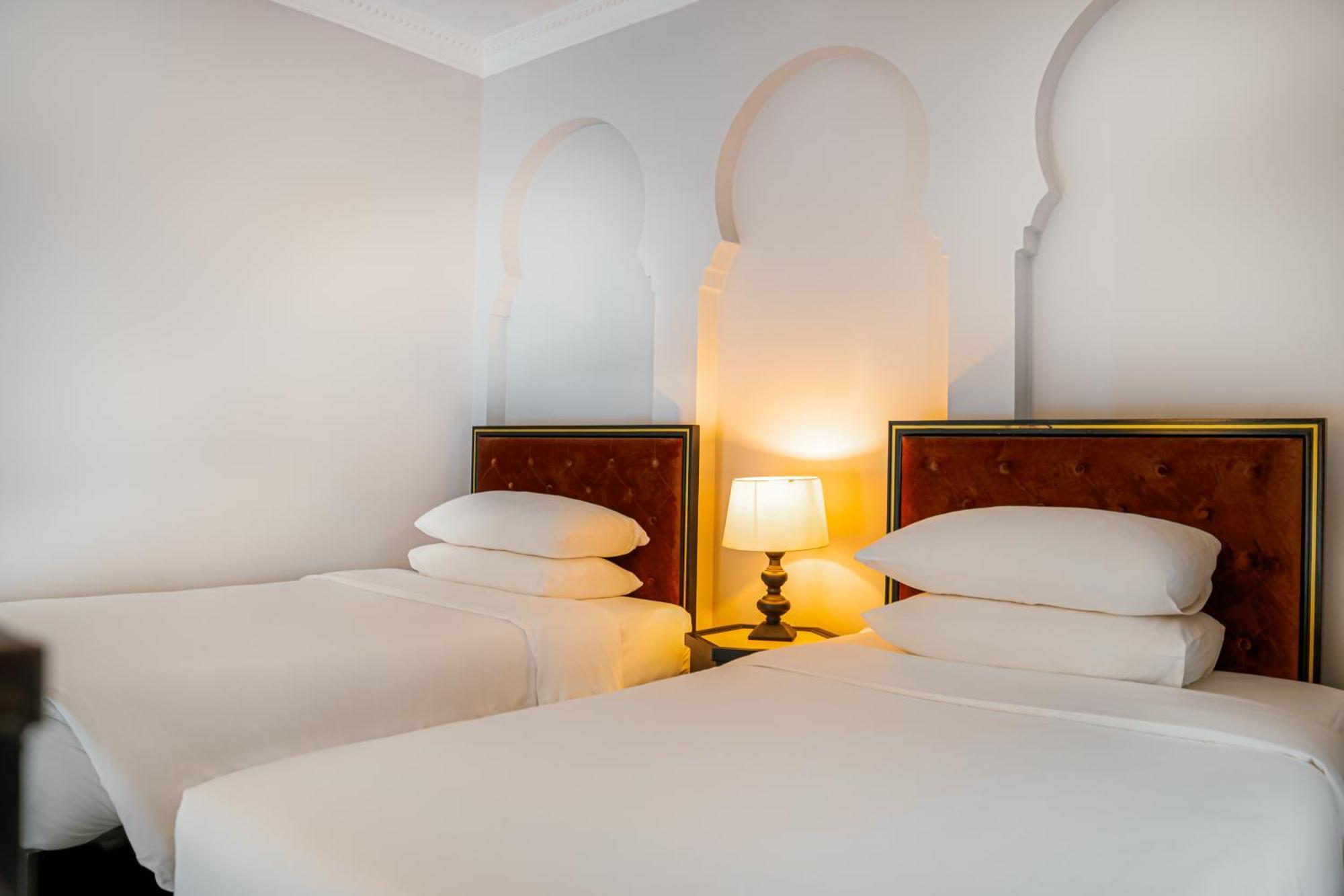 Sarai And Wander Hotel Siem Reap Bagian luar foto
