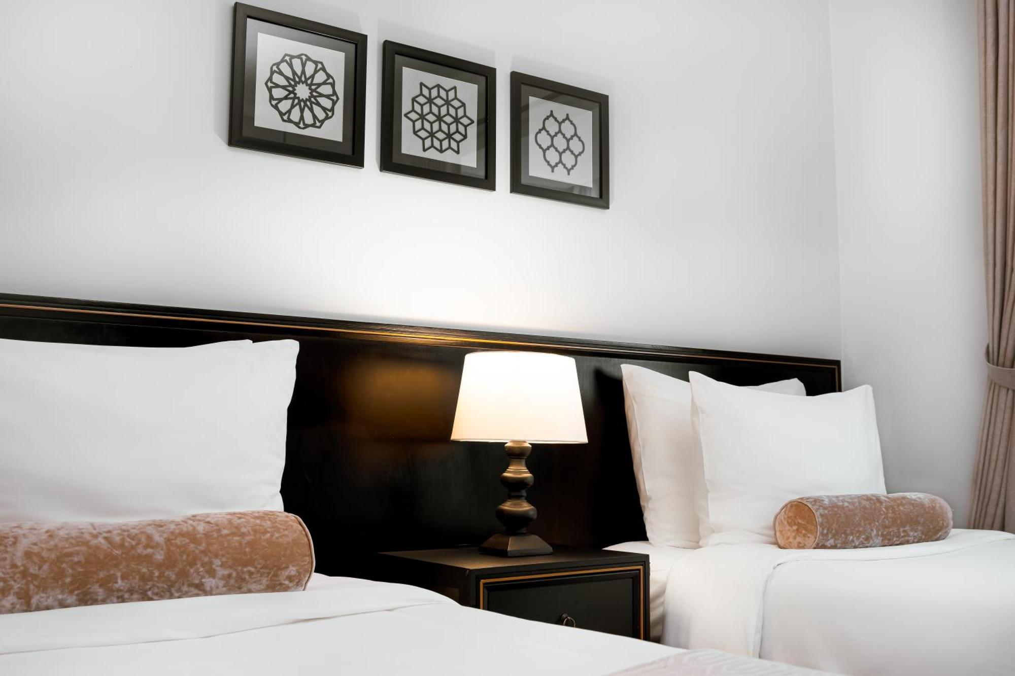 Sarai And Wander Hotel Siem Reap Bagian luar foto