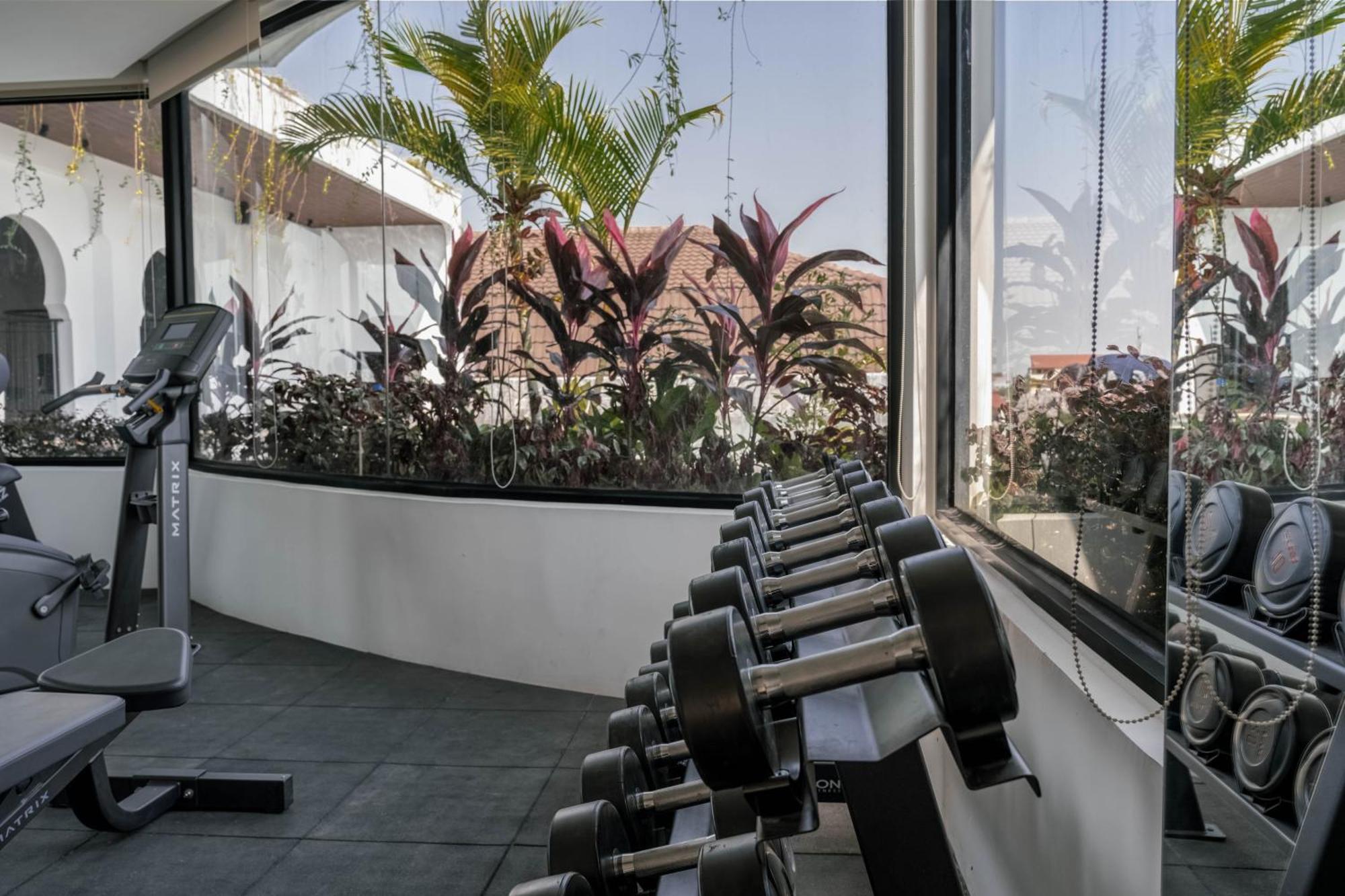 Sarai And Wander Hotel Siem Reap Bagian luar foto